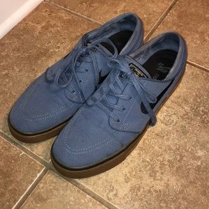 Men’s Nike Sneakers